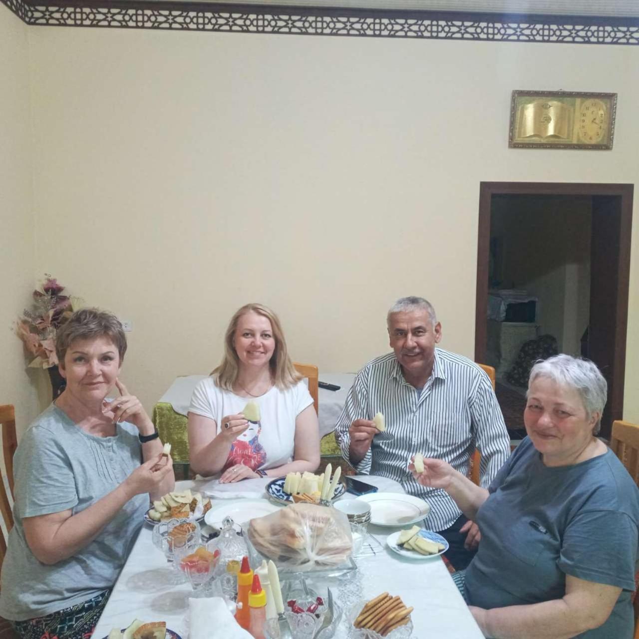 Khiva Indi Guest House Extérieur photo